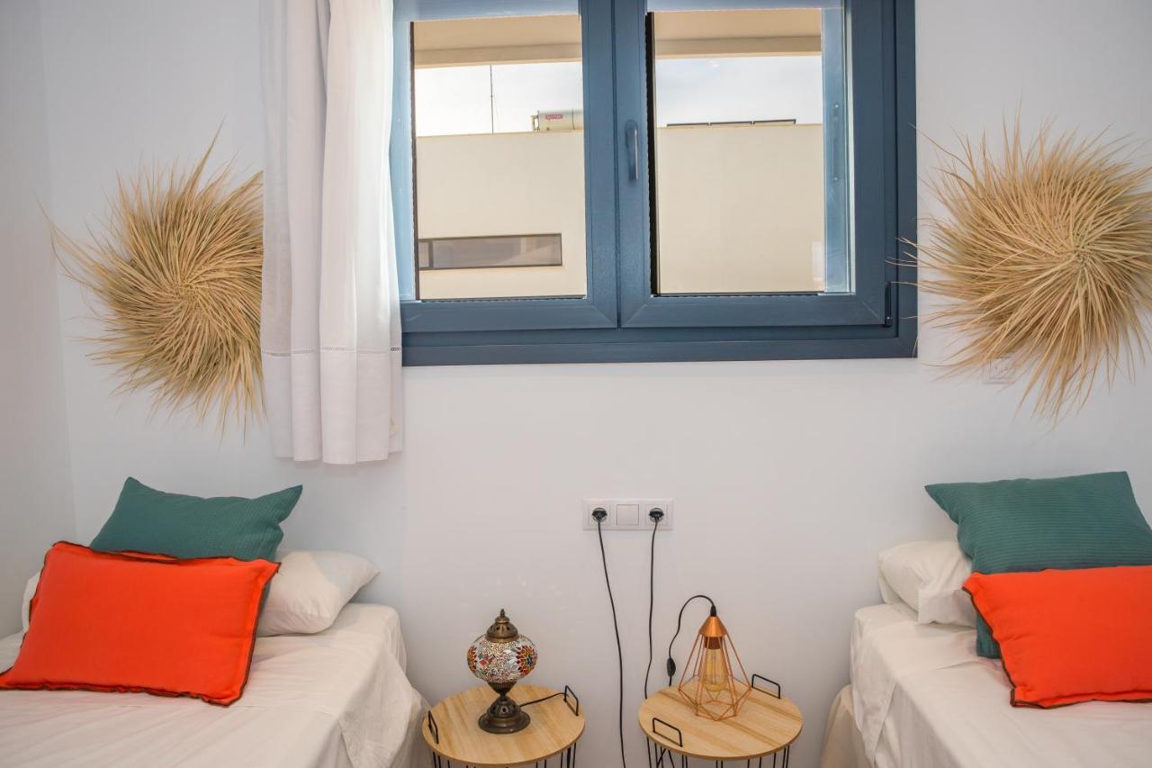 タリファCasa Turquesa - Garaje Y Terrazaアパートメント エクステリア 写真
